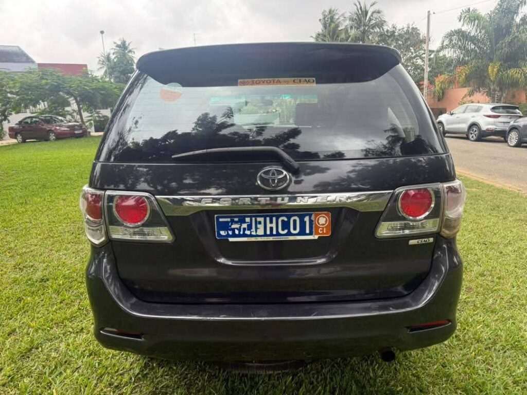 Toyota Fortuner VXR 2015