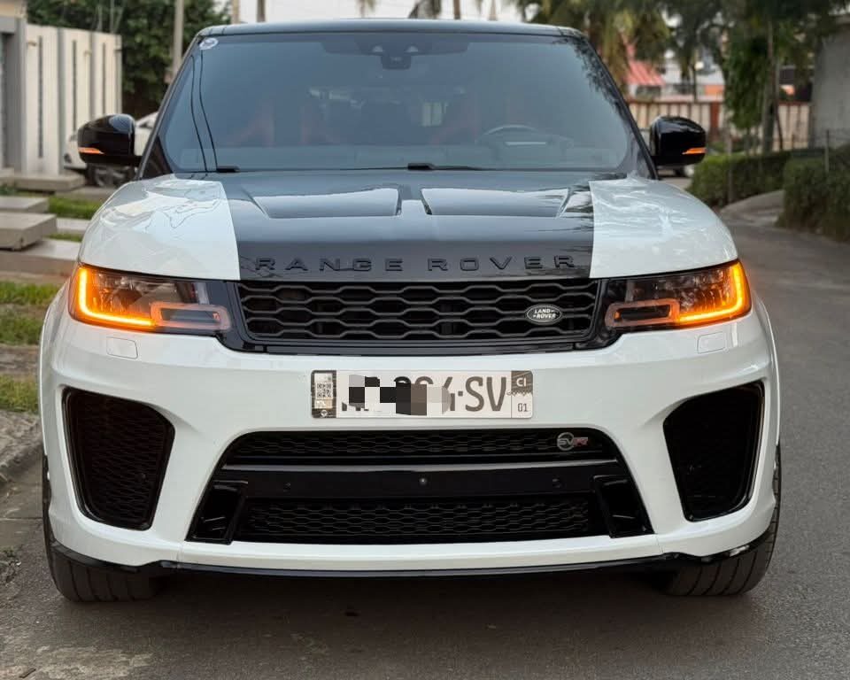 Range Rover sport SVR 2017